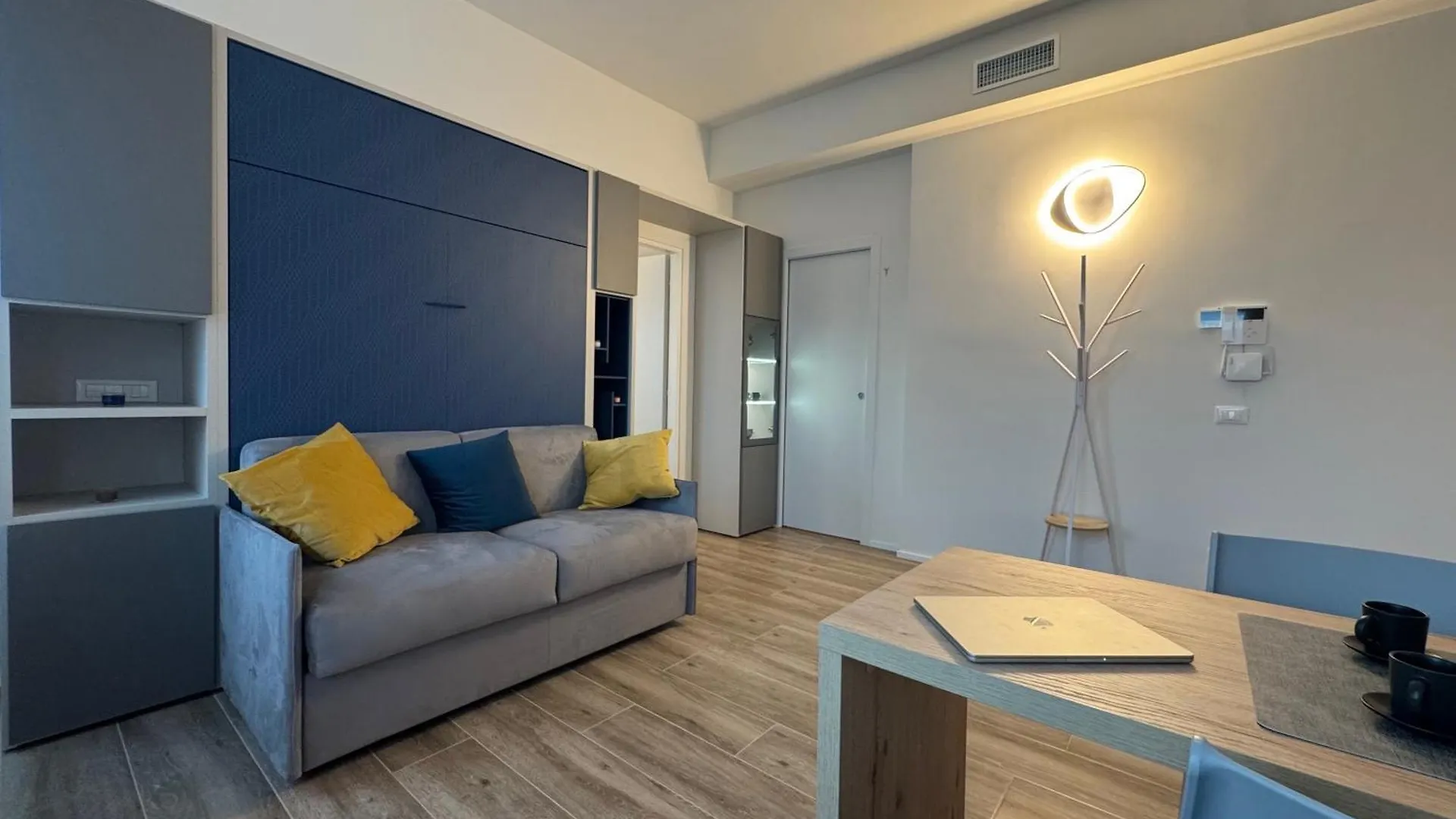 Appartamento La Casa Di Giorgia - Homy Milano 0*,  Italia